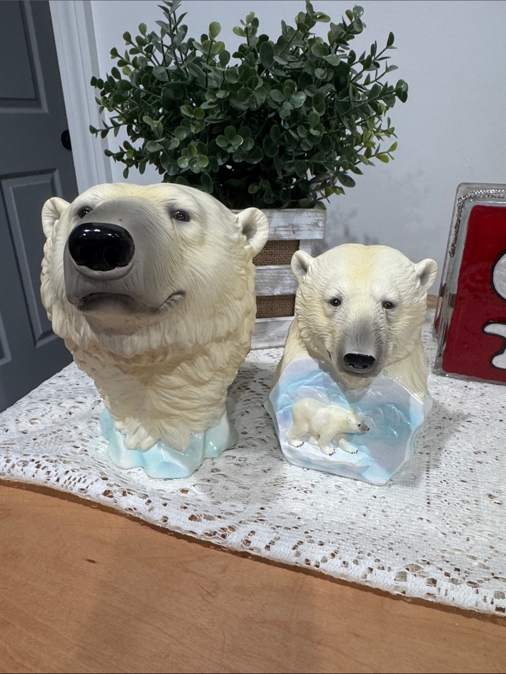 RESERVED NOT FOR SALE Polar Bear Large Figurine VTG EUC RESERVED - Picture 5 of 12